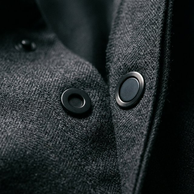 Magnetic & Easy Zip